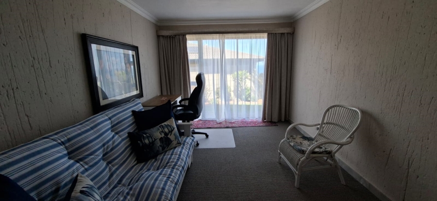  Bedroom Property for Sale in Dana Bay Western Cape